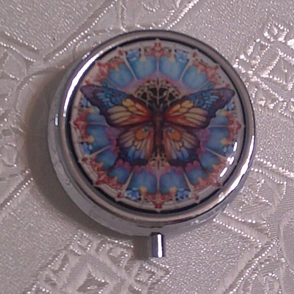 1pc. Colorful Butterfly Pill Box - Picture 2 of 3
